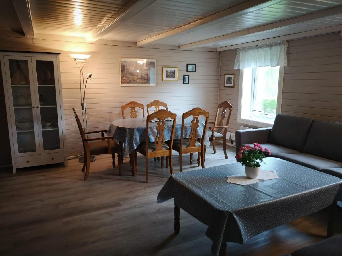 Hansali Holiday Home Fjaerland Exteriör bild