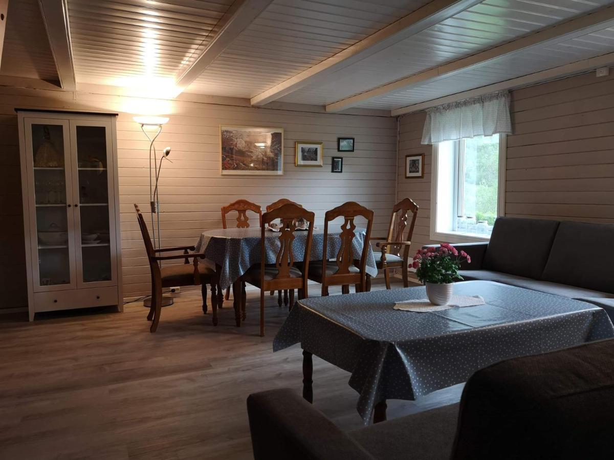 Hansali Holiday Home Fjaerland Exteriör bild