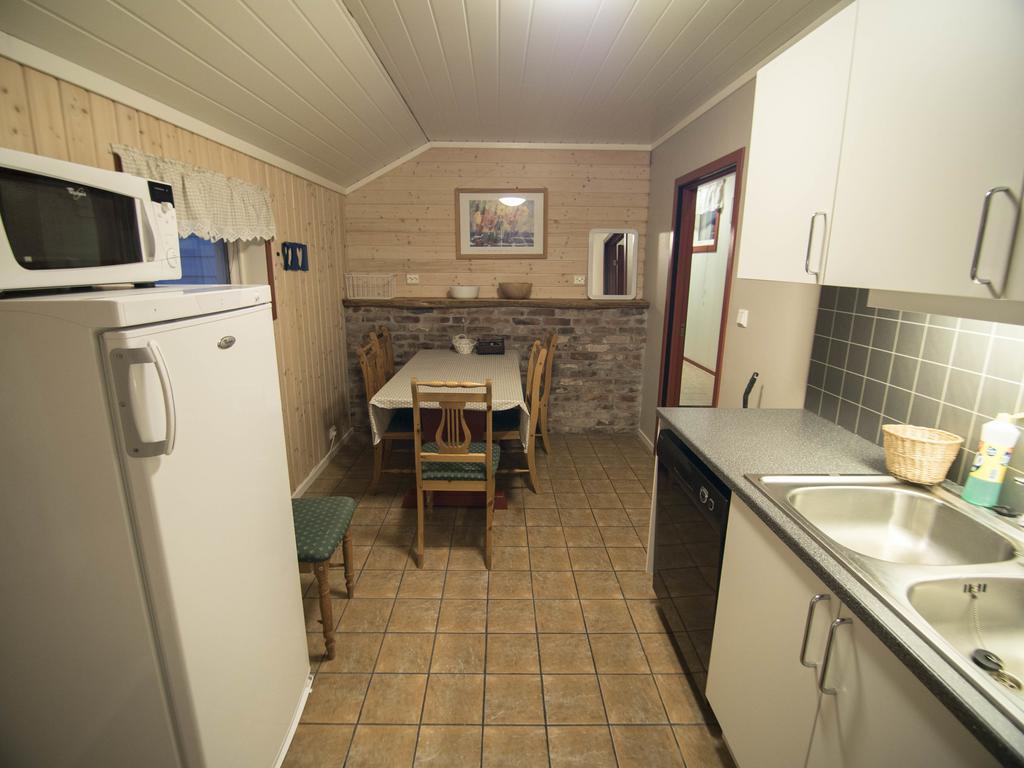 Hansali Holiday Home Fjaerland Exteriör bild